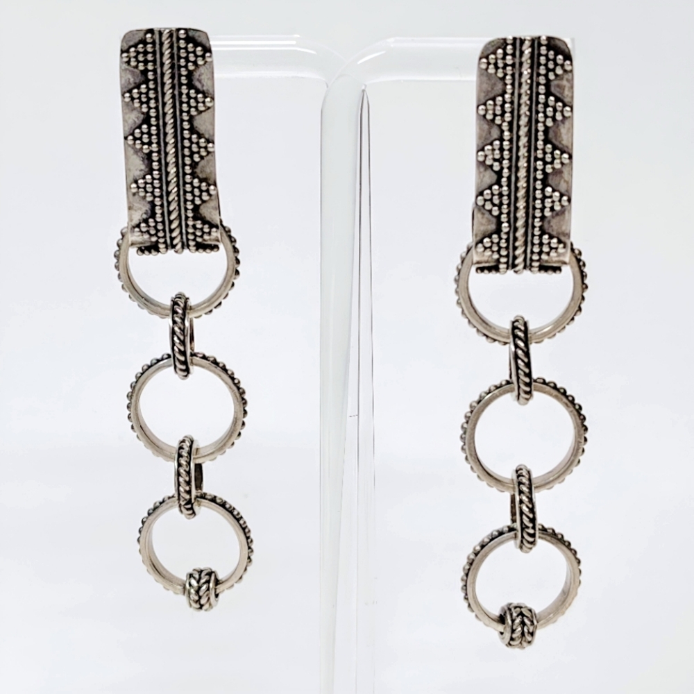 SUARTI Rare Vintage Sterling Silver 5 Ring Drop Dangle Earrings Post Back